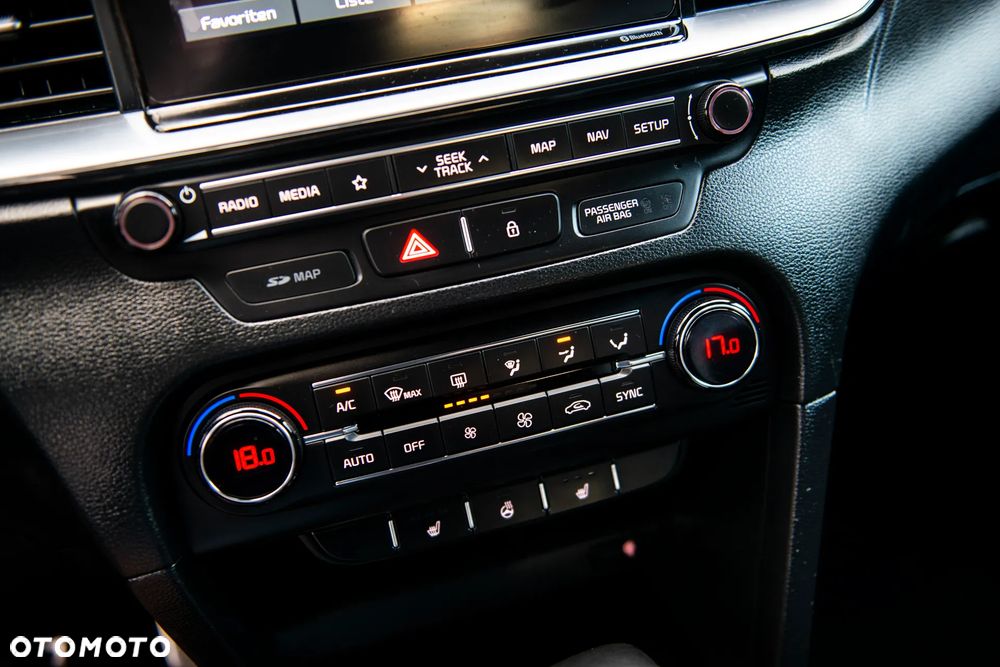 Kia ProCeed 1.4 T-GDI GT Line DCT - 21
