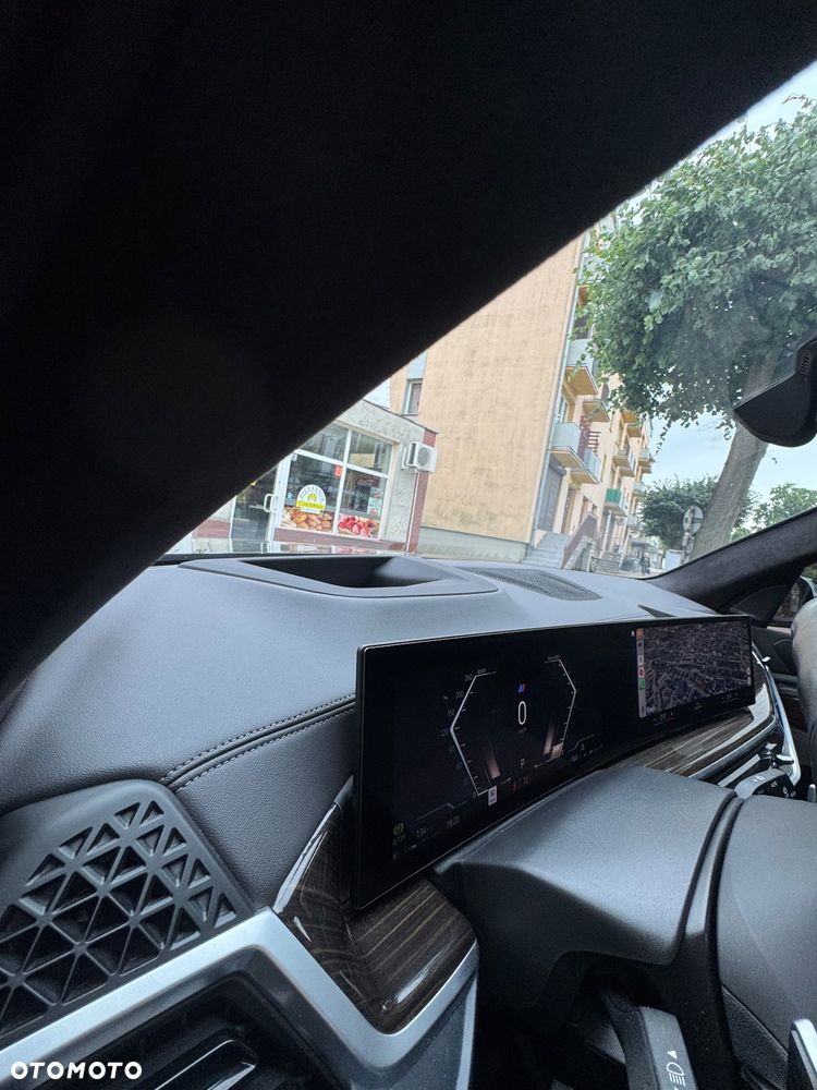 BMW X7 xDrive40i - 40