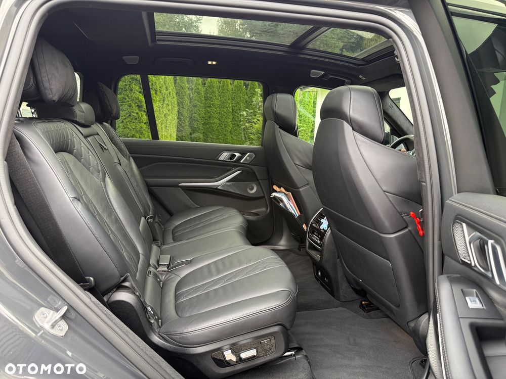 BMW X7 xDrive40d mHEV - 21