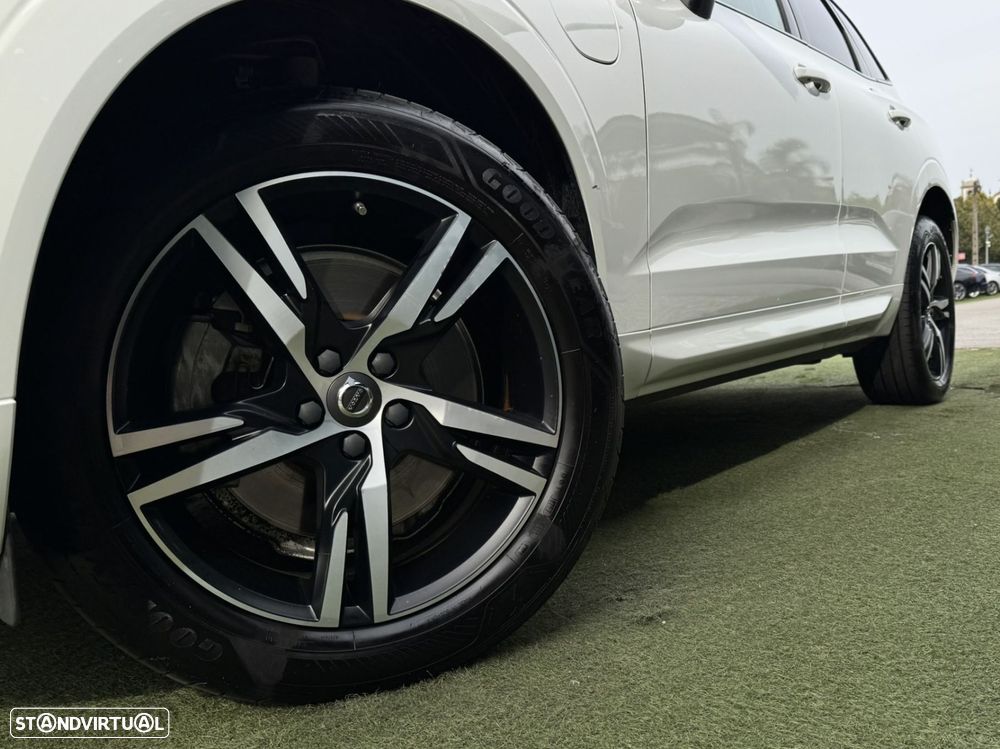 Volvo XC 60 2.0 T6 PHEV R-Design AWD - 7