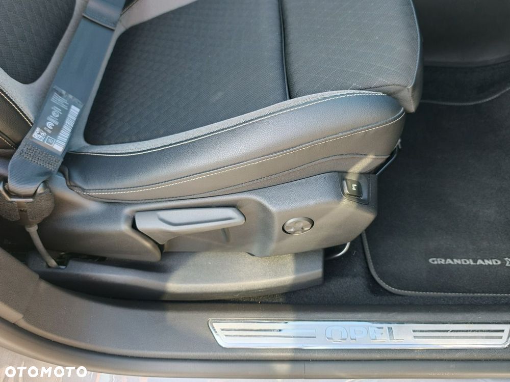 Opel Grandland X - 21