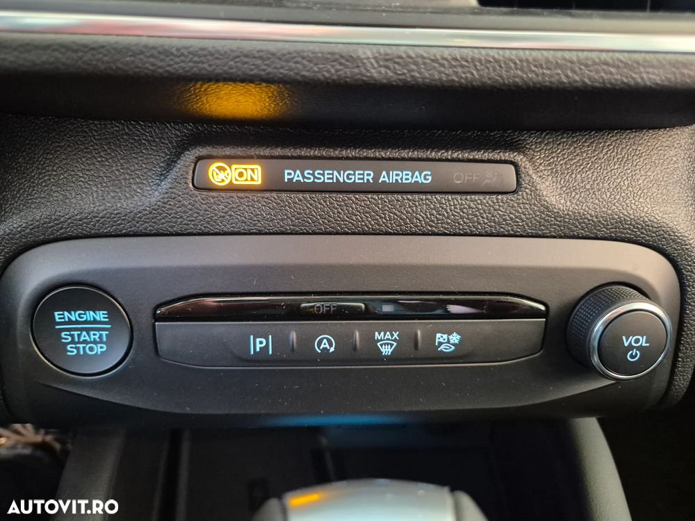 Ford Focus 1.0 EcoBoost 7DCT MHEV Active X - 27