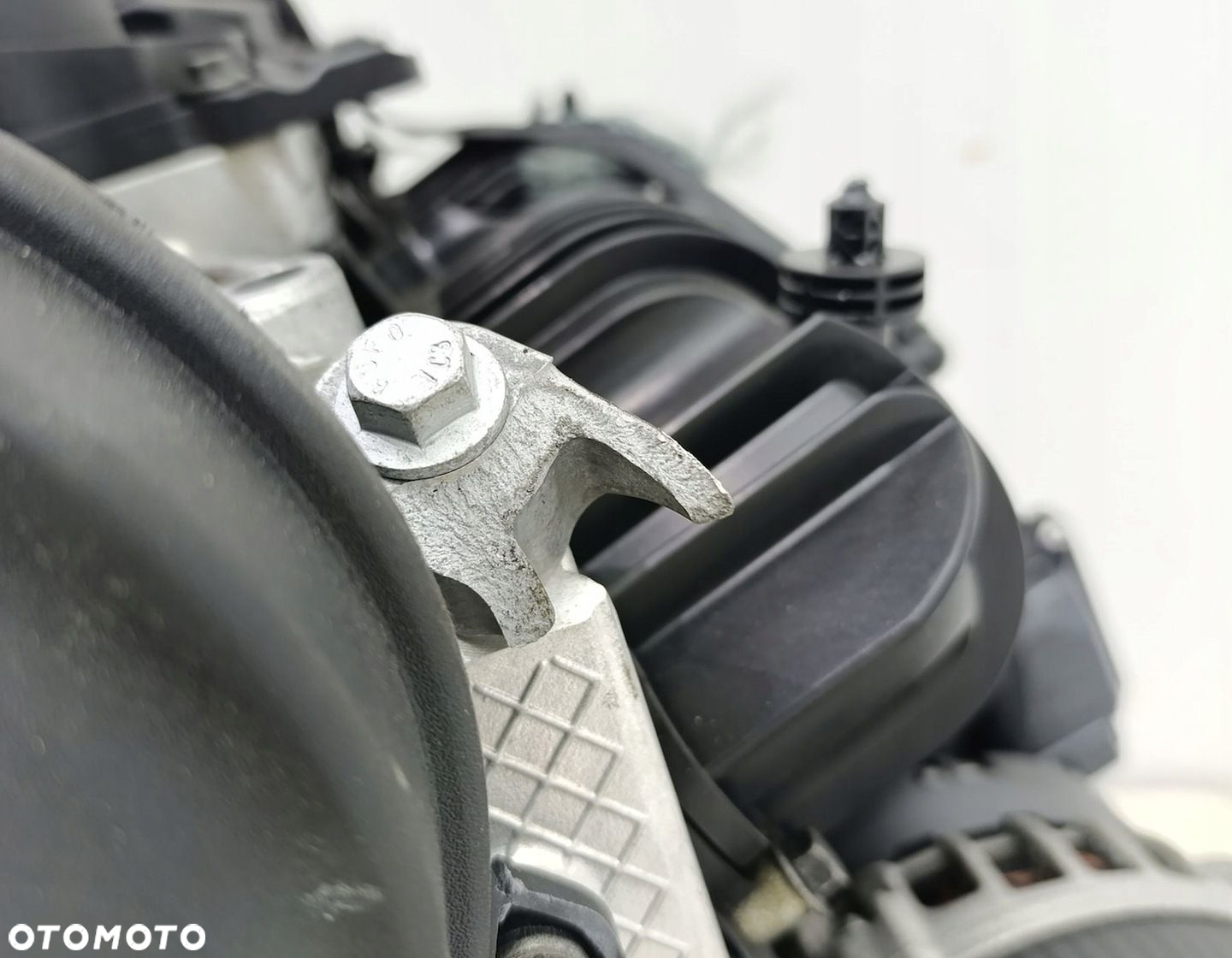 SILNIK BENZYNOWY VOLVO V70 XC70 V60 V40 2.0 T5 B4204T11 - 10