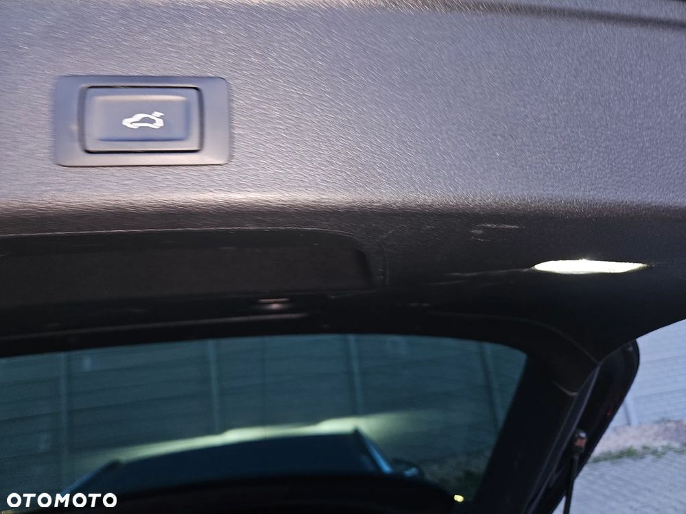 Audi A4 Avant 3.0 TDI quattro tiptronic sport - 25