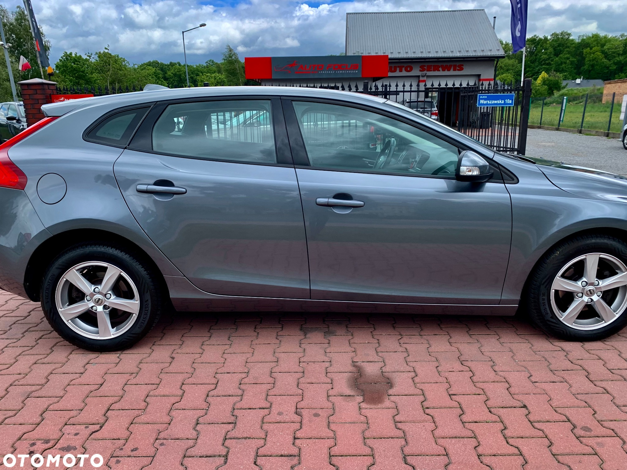 Volvo V40 D2 Drive-E Summum - 13