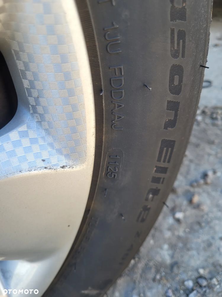 Citroën C3 1.2 PureTech Exclusive - 37