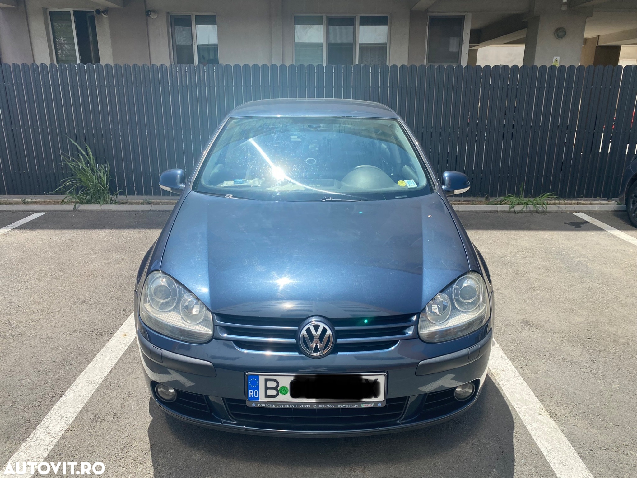 Volkswagen Golf 2.0 FSI Comfortline - 5