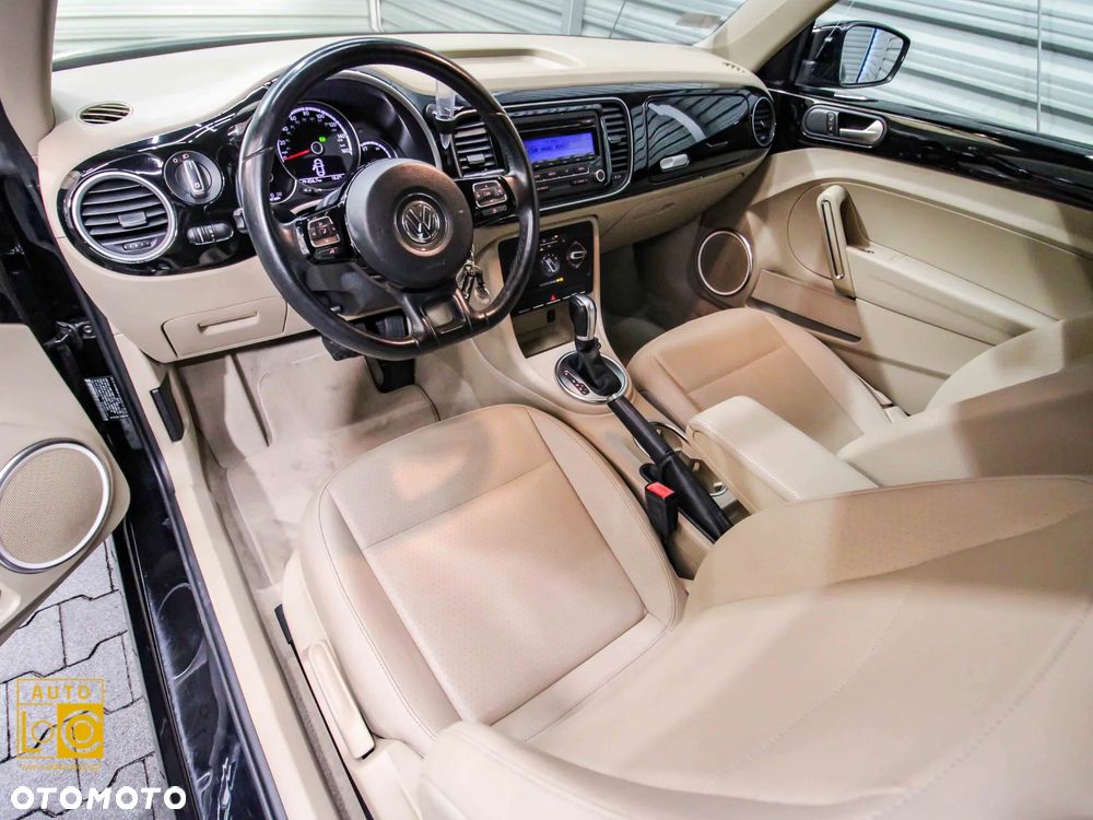 Volkswagen Beetle 2.5 - 16