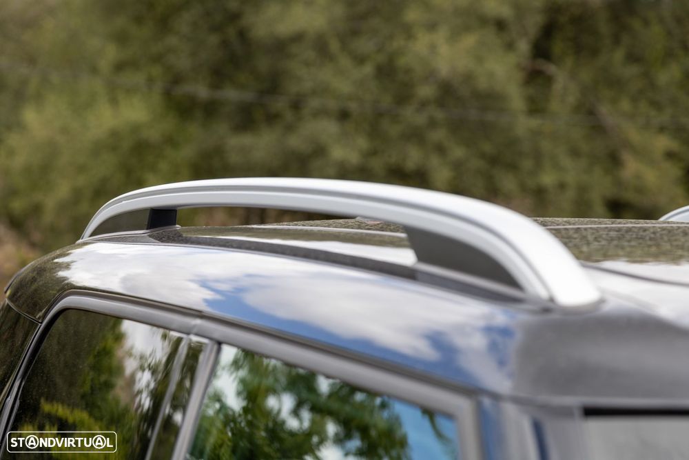 MINI Countryman Cooper SE ALL4 Auto - 29