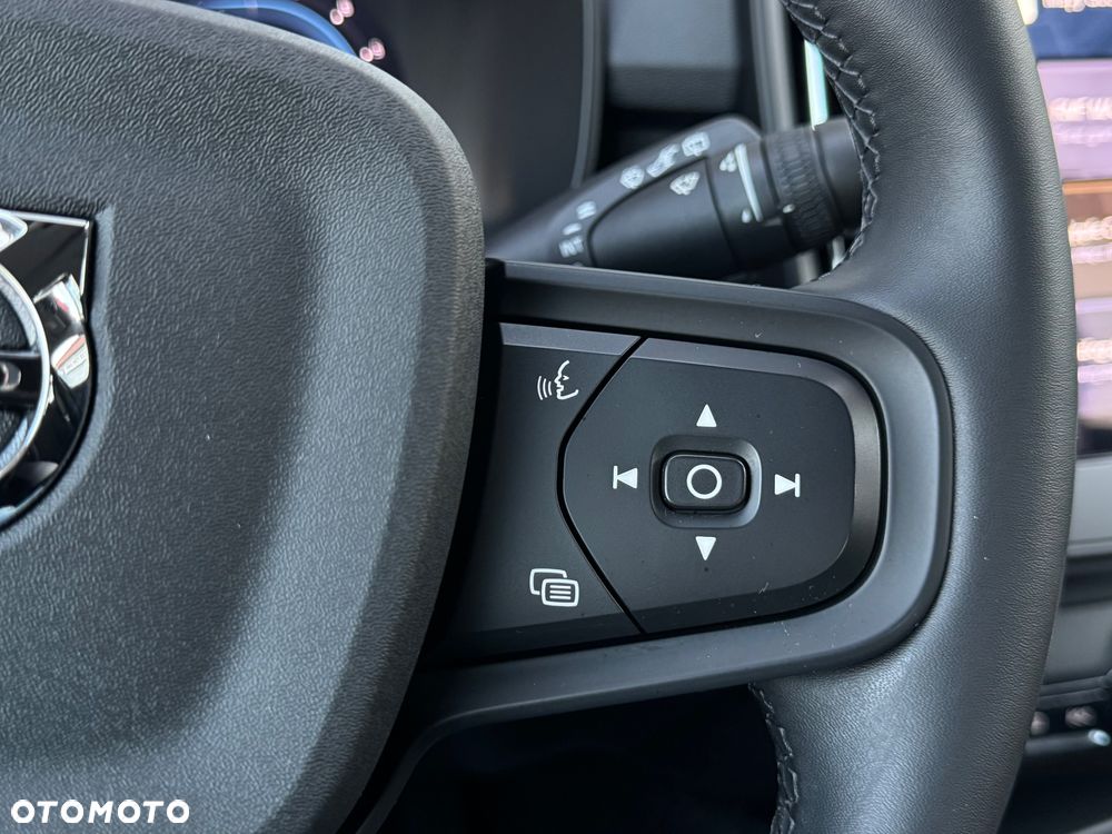 Volvo XC 40 - 16