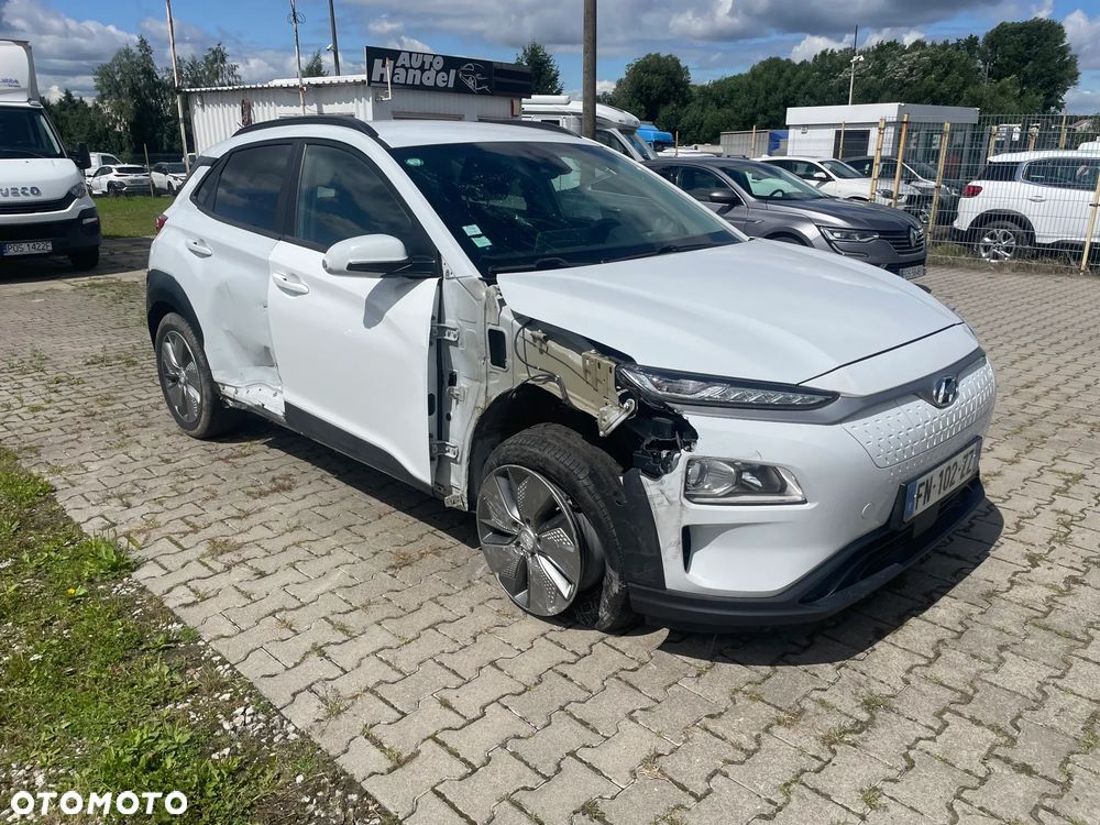 Hyundai Kona - 14