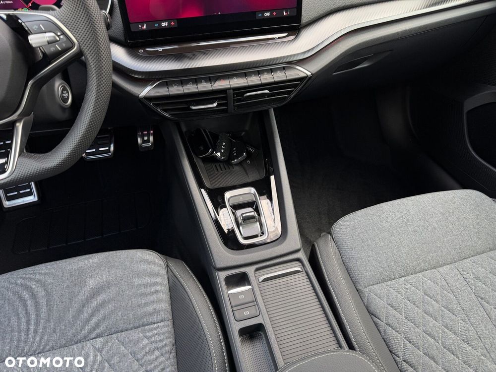 Skoda Octavia 1.5 TSI mHEV Sportline DSG - 17