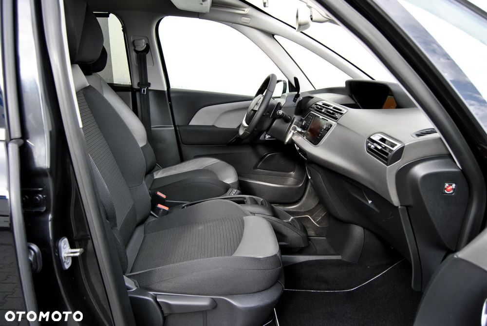 Citroën C4 Picasso 2.0 HDi Exclusive - 17