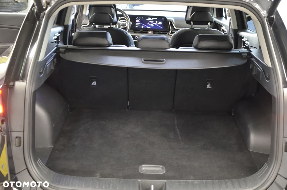 Kia Sportage 1.6 T-GDI MHEV Business Line 4WD DCT - 34