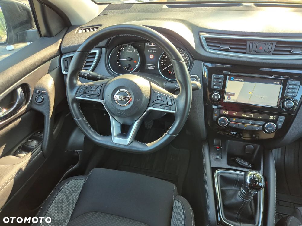 Nissan Qashqai 1.3 DIG-T N-Connecta - 8