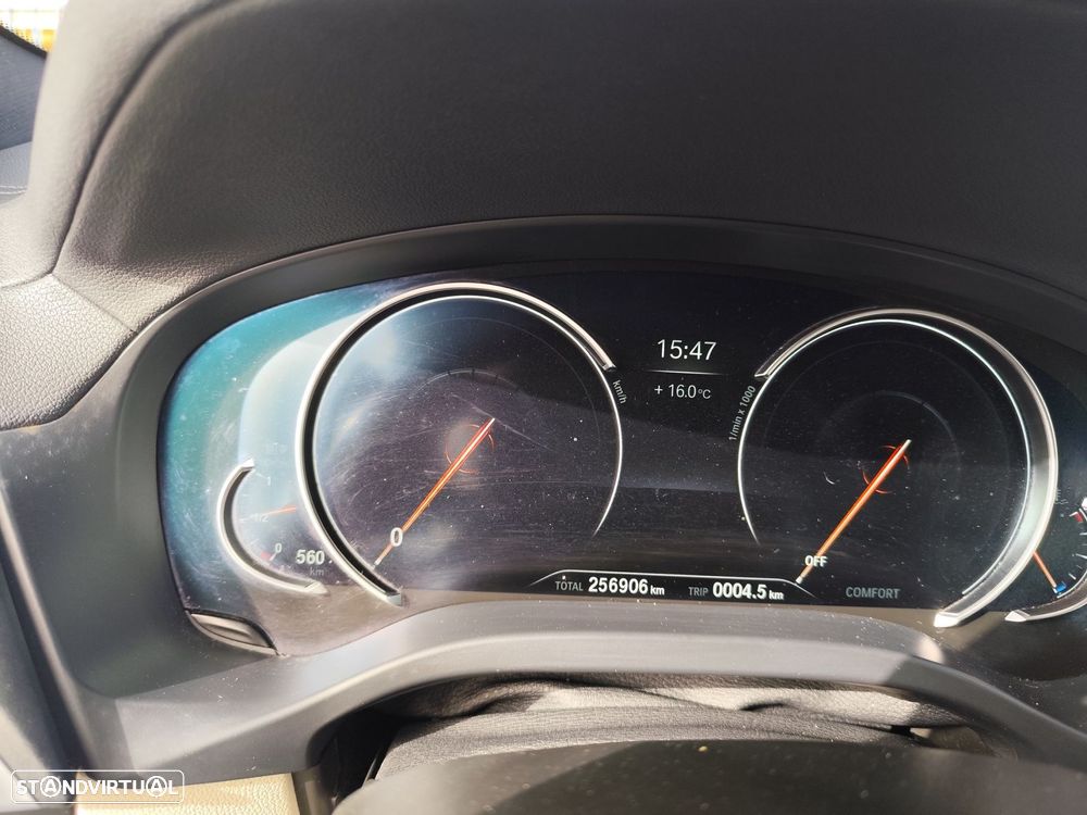 BMW X3 20 d xDrive - 16