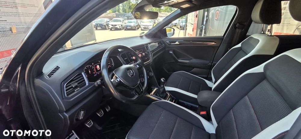 Volkswagen T-Roc 1.5 TSI OPF Life - 28