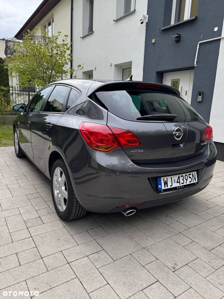 Opel Astra 1.4 Turbo - 5