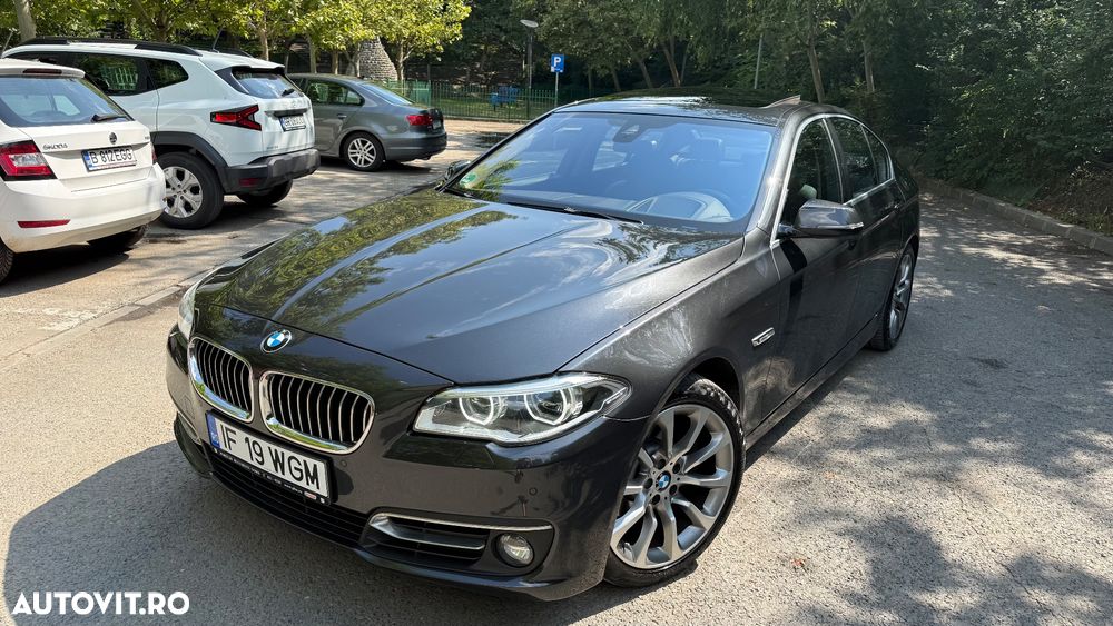 BMW Seria 5 520d Aut. Luxury Line - 11