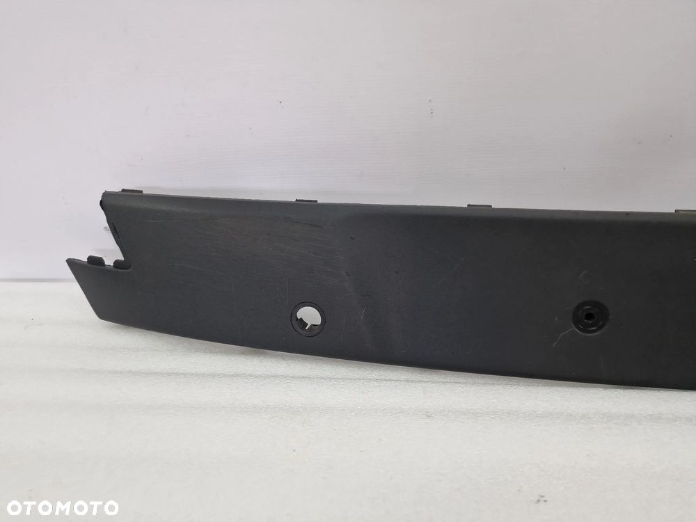 OPEL ASTRA IV 4 J LIFT 12- LISTWA / KRATKA ŚRODKOWA ZDERZAKA PRZEDNIEGO PRZÓD NA PDC , NR 13368664 / 13381812 , NR AUKCJI KR116 - 3