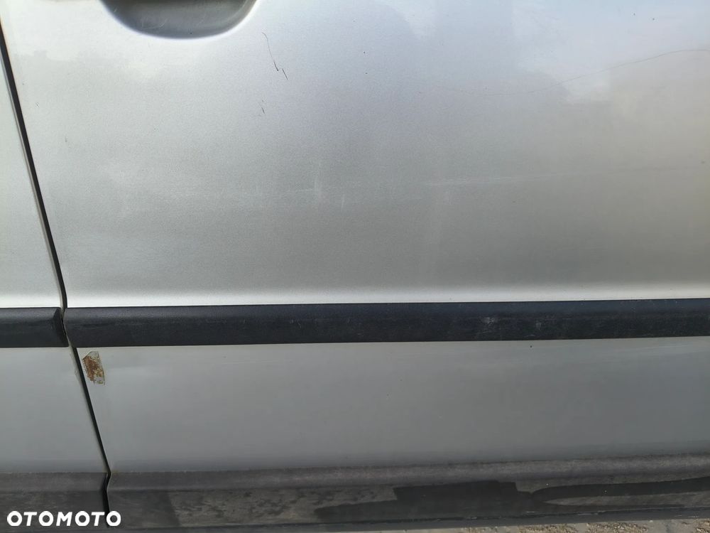 Volkswagen Passat 1.9 TDI 4Mot Comfortline - 12