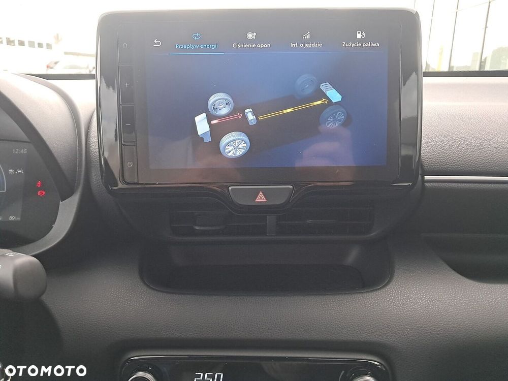 Toyota Yaris Hybrid 1.5 Style - 23