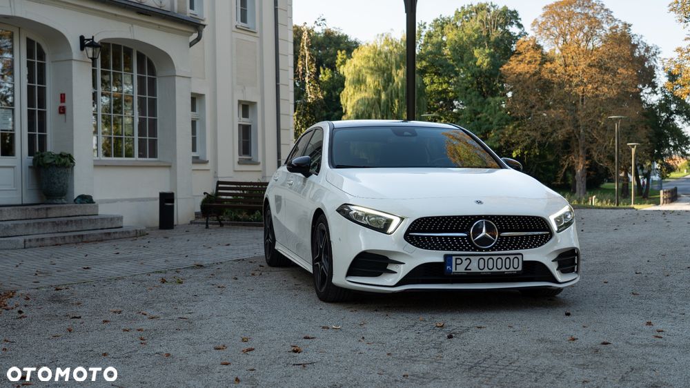 Mercedes-Benz Klasa A 180 AMG Line 7G-DCT - 3