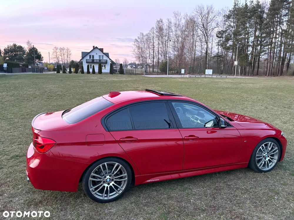 BMW Seria 3 340i xDrive Edition M Sport Shadow - 13