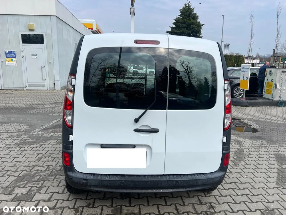 Renault Kangoo Rapid - 11
