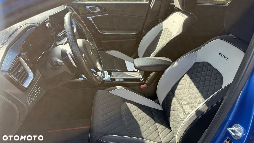 Kia ProCeed 1.5 T-GDI GT Line DCT - 15