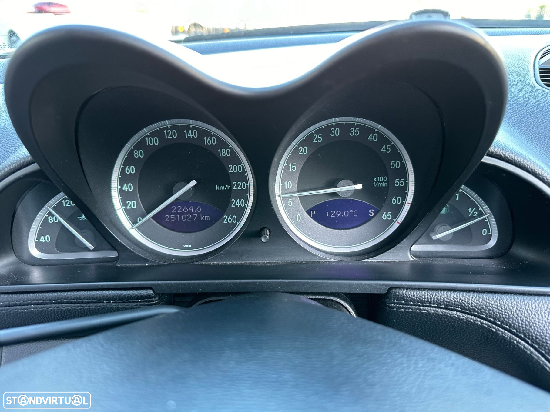 Mercedes-Benz SL 350 - 31