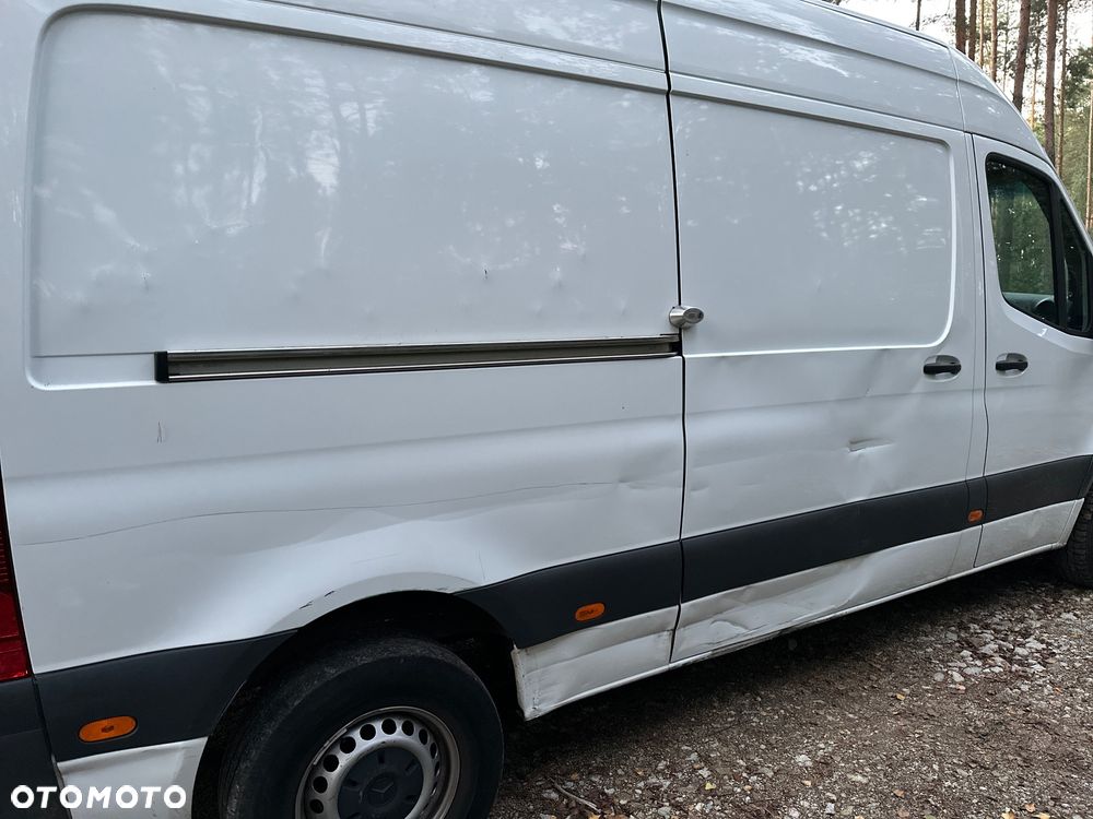 Mercedes-Benz eSprinter z pakietem darmowych przeglądów ASO - 5