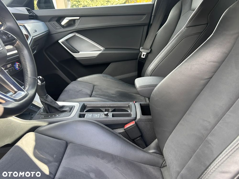 Audi Q3 35 TDI S-Line S tronic - 11