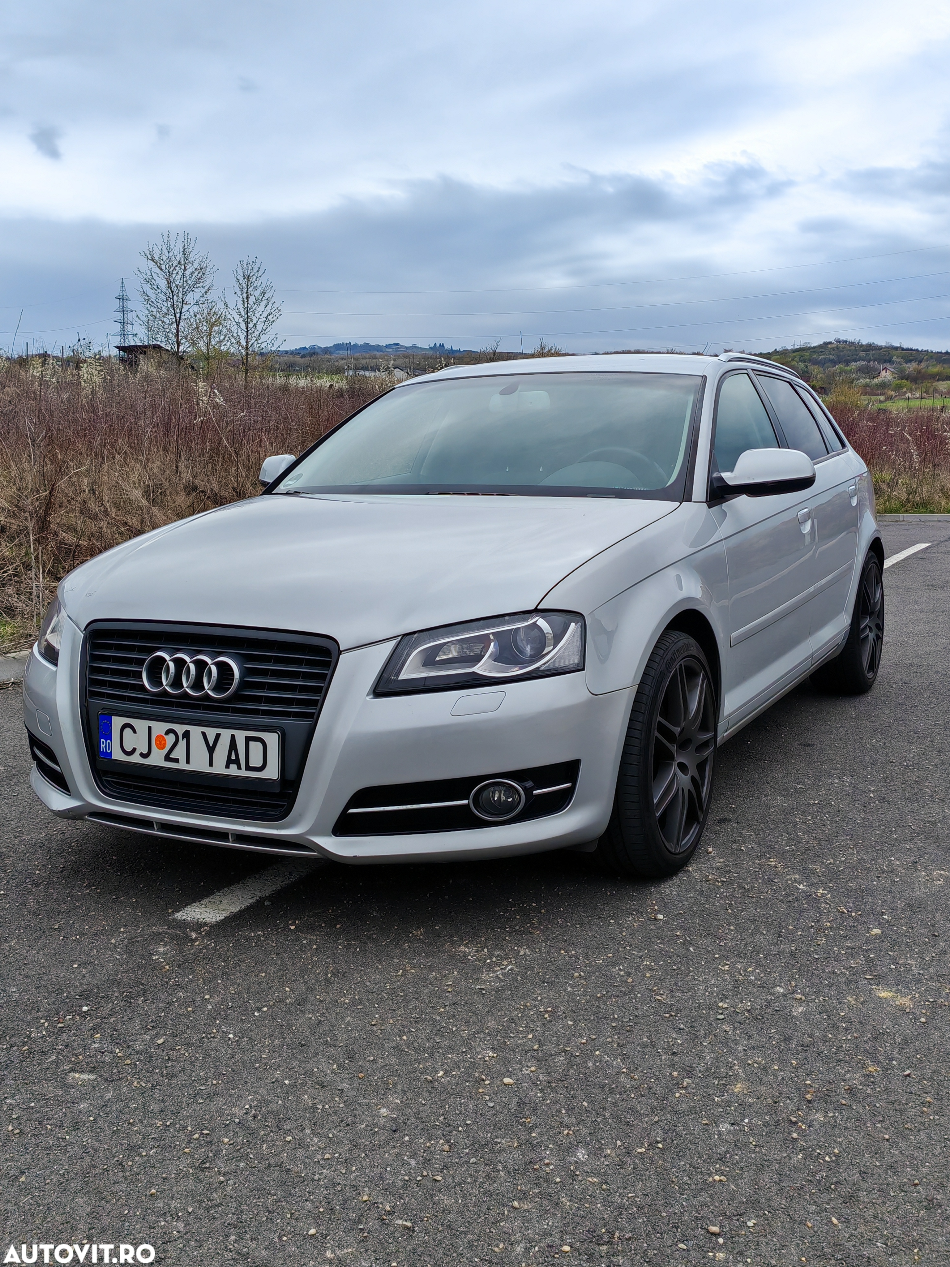 Audi A3 2.0 TDI Sportback DPF (DSG) S tronic Attraction - 3