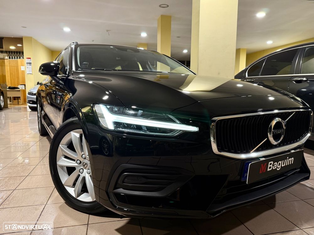Volvo V60 2.0 B4 Momentum Geartronic - 4