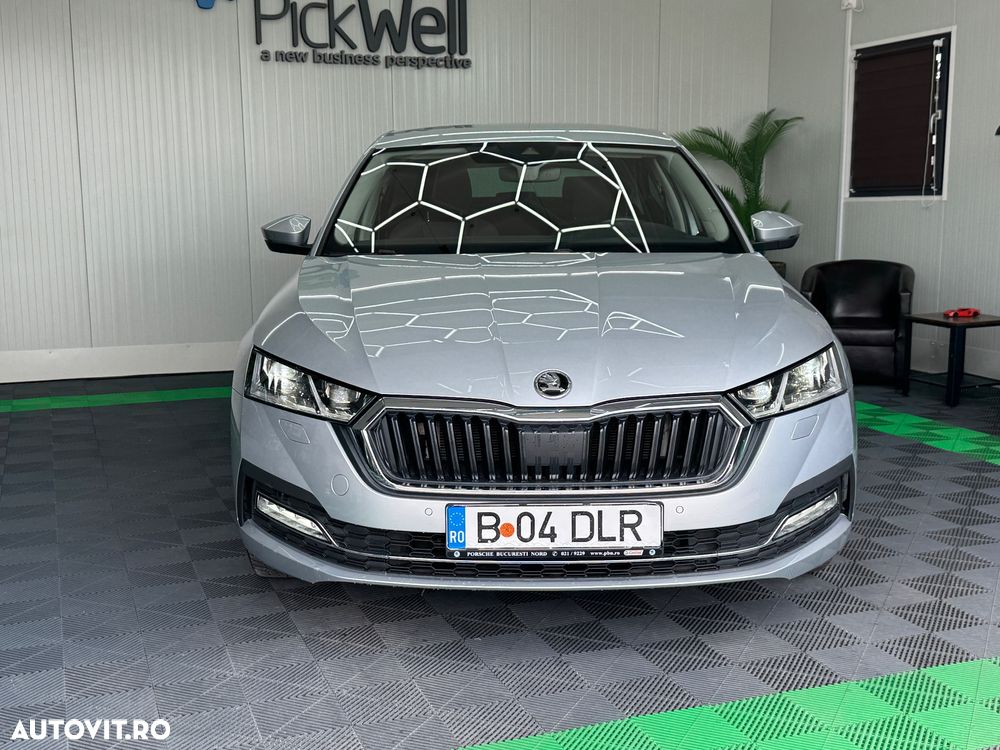 Skoda Octavia 2.0 TDI DSG Style - 2