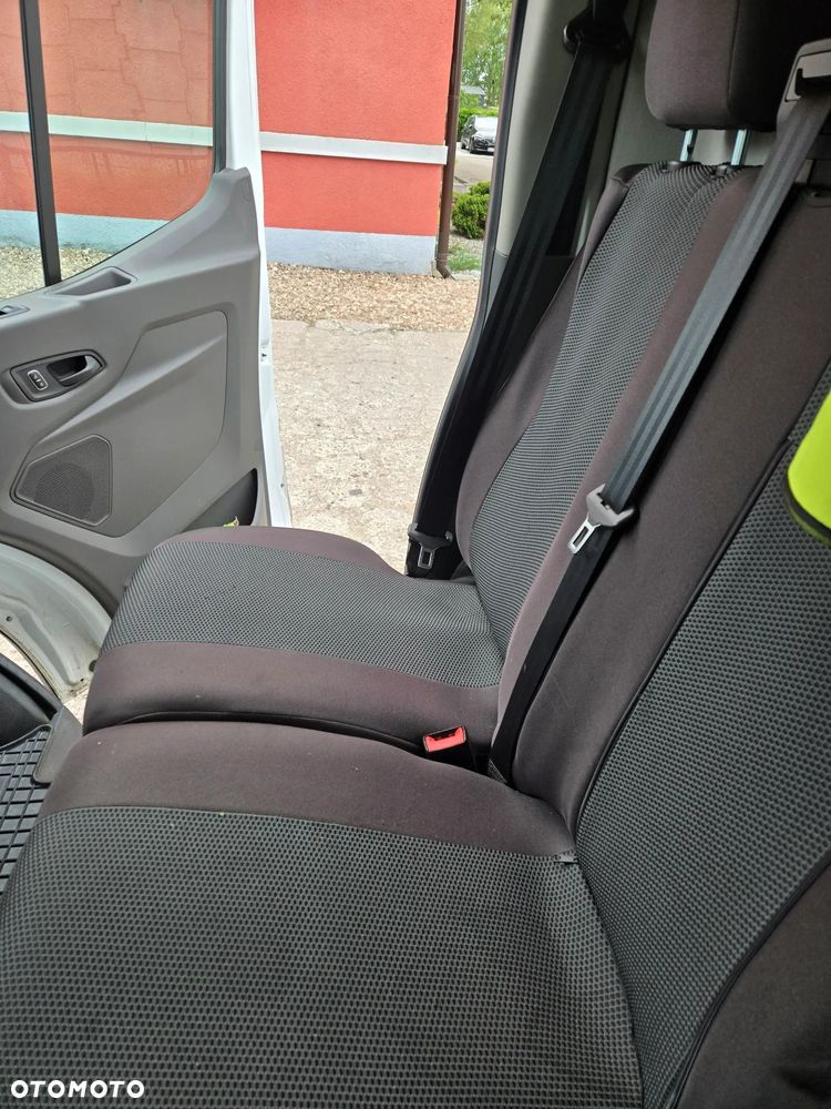 Ford Transit - 11