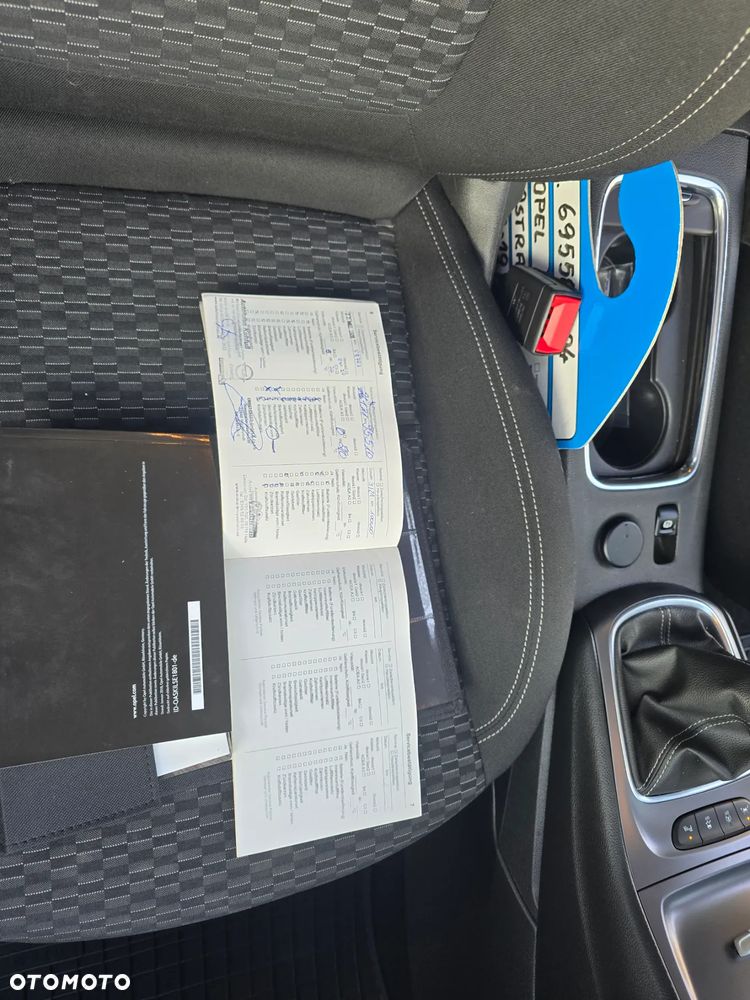 Opel Astra 1.6 D (CDTI) Start/Stop Sports Tourer Dynamic - 22