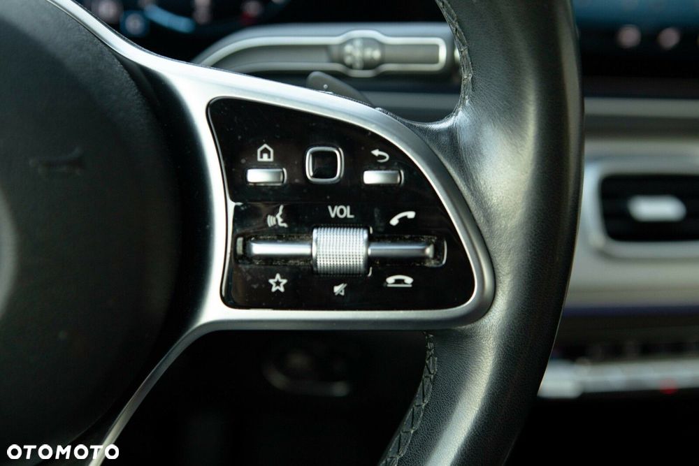 Mercedes-Benz GLE 300 d 4-Matic - 22