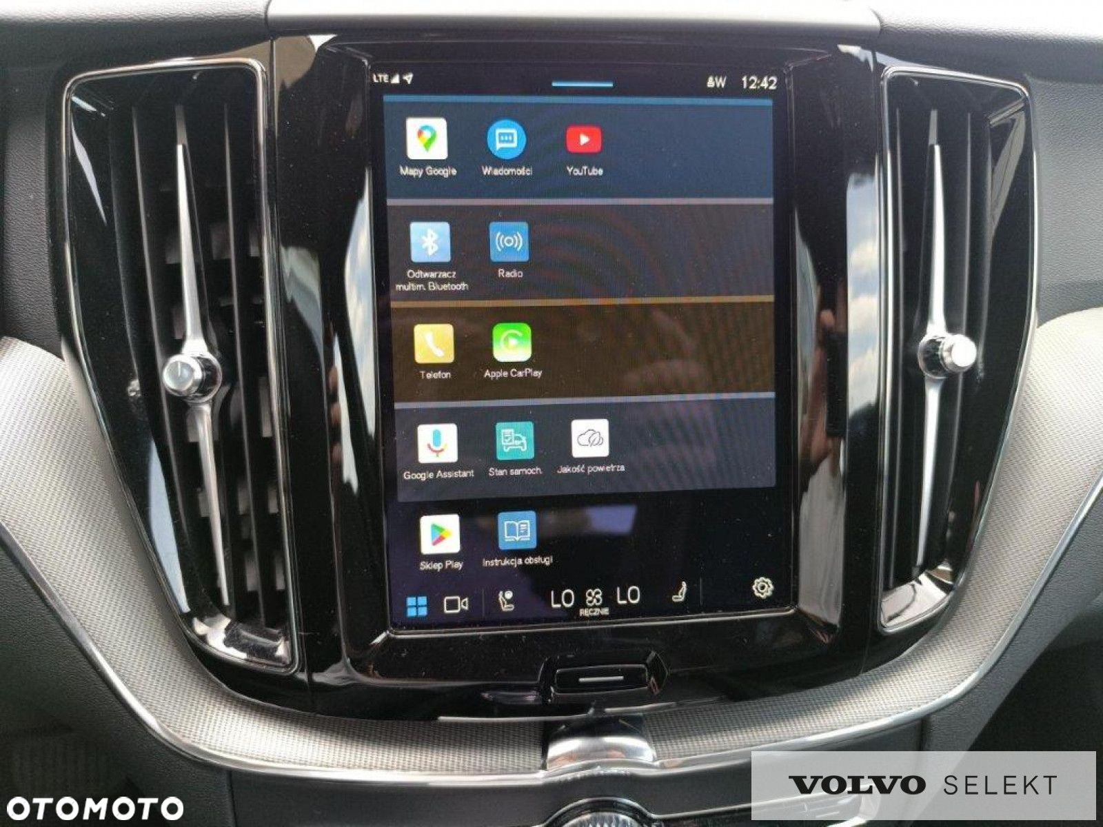 Volvo XC 60 - 24