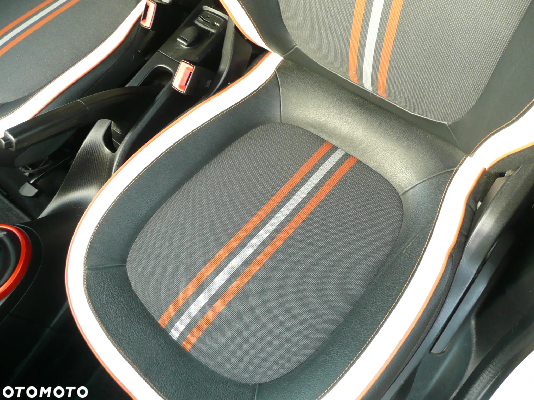 Renault Twingo Energy TCe 110 GT - 26