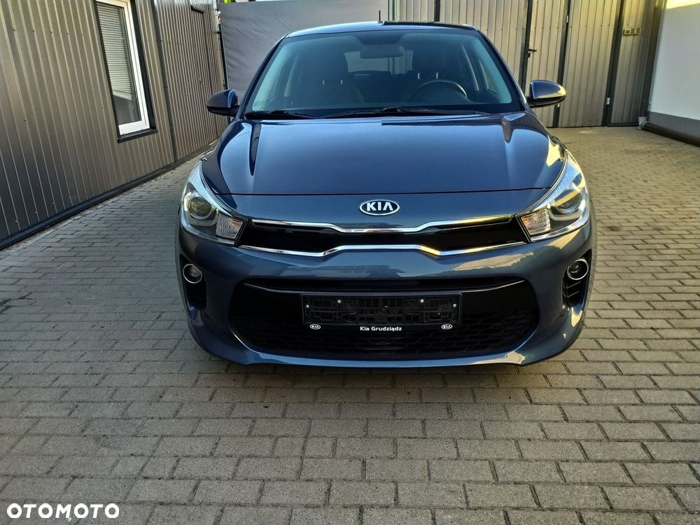 Kia Rio 1.2 Business Line Plus - 8