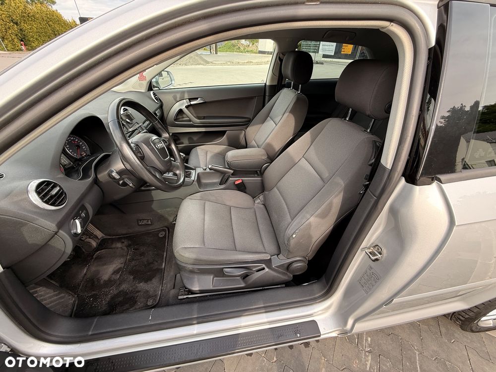 Audi A3 3-drzwiowe 1.4 TFSI Ambiente - 10