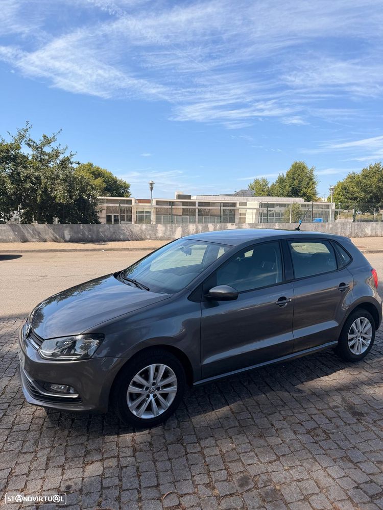 VW Polo - 2