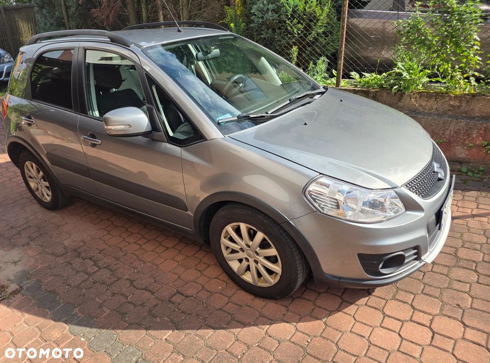 Suzuki SX4 1.6 Comfort 4WD - 1