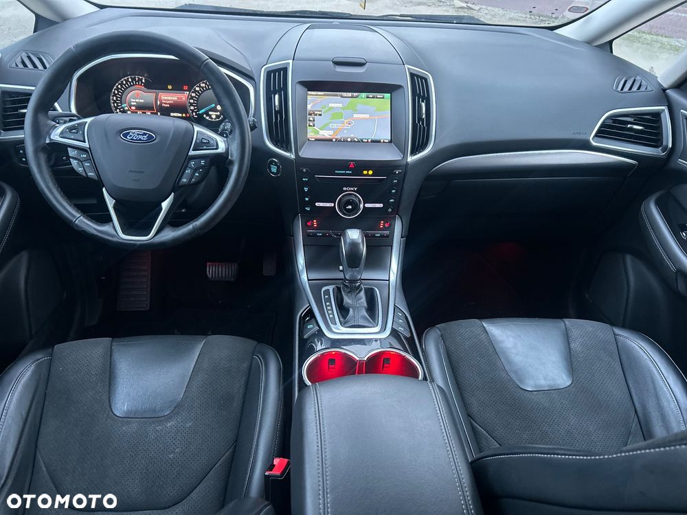 Ford S-Max 2.0 EcoBoost Titanium - 22