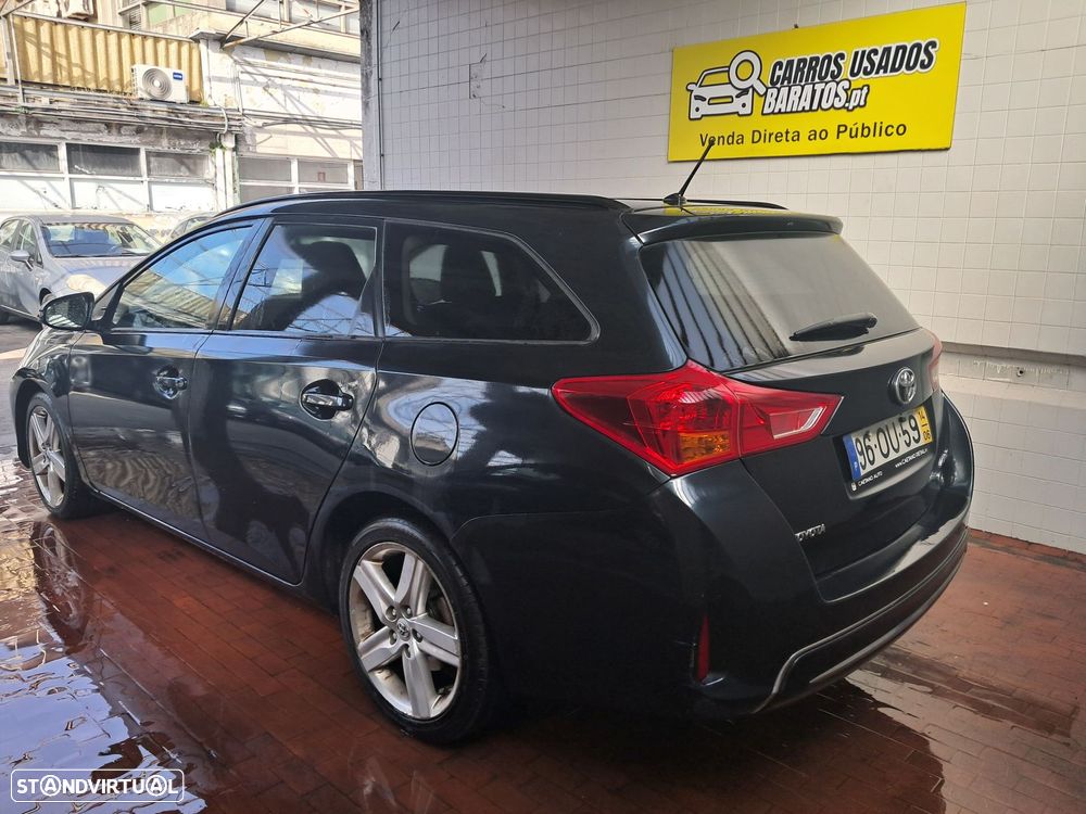 Toyota Auris Touring Sports 1.4 D-4D Comfort+Pack Sport - 12