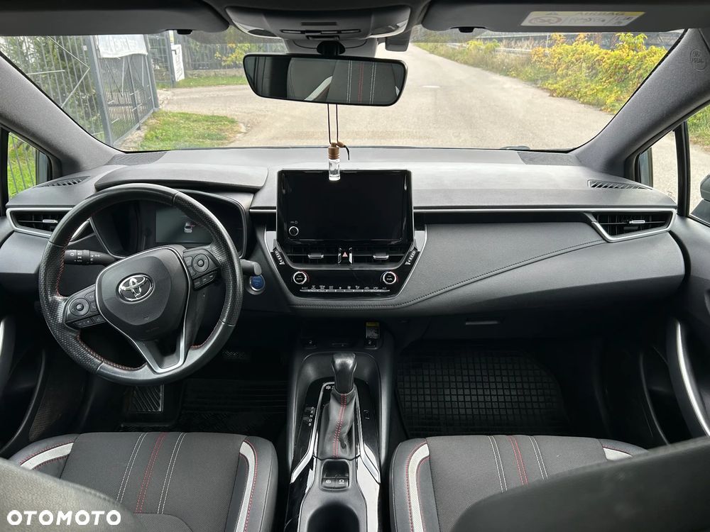 Toyota Corolla 1.8 Hybrid GR Sport - 8