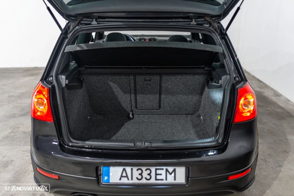 VW Golf 2.0 GTi - 35