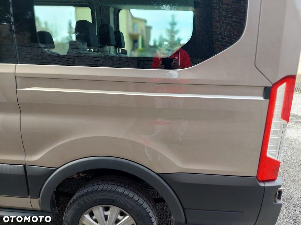 Ford Transit - 25